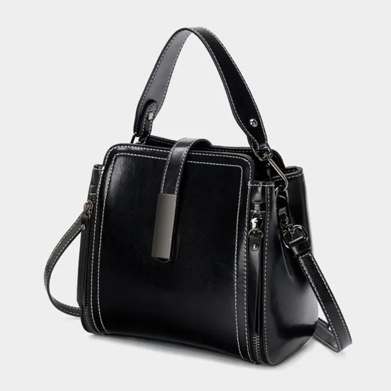 Modern Women’s Handbag – Compact & Stylish Design