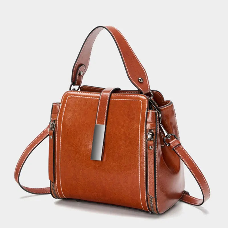 Modern Women’s Handbag – Compact & Stylish Design