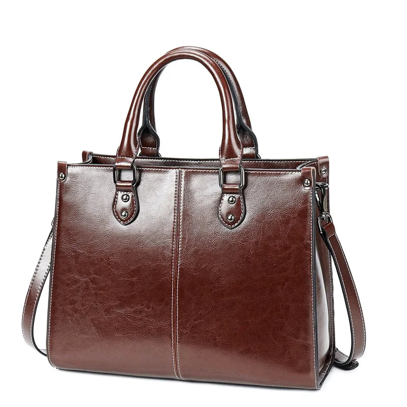 Classic Women’s Handbag – Elegant Everyday Style